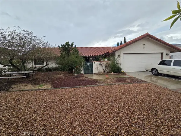 19155 Bay Meadows, Apple Valley, CA 92308