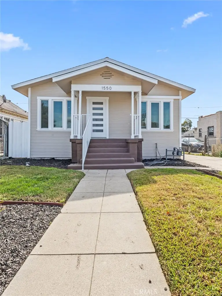 1550 W 70th St, Los Angeles, CA 90047 - #1