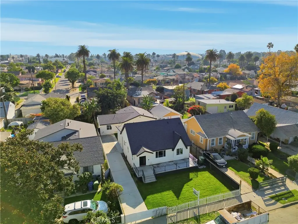 1106 W 74th Street, Los Angeles, CA 90044 - Image #1