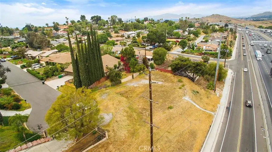 20517 Claremont, Riverside, CA 92507 - #2