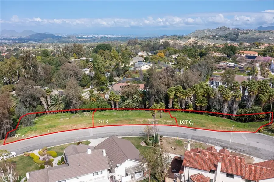 1389 Ocotillo Drive, Riverside, CA 92506 - #3