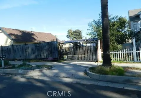 117 N Orange Avenue, Rialto, CA 92376 - #1