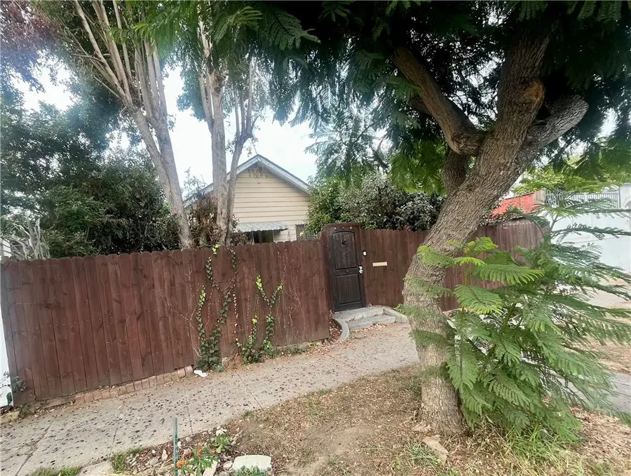 611 Sunset Avenue, Venice, CA 90291 - #3