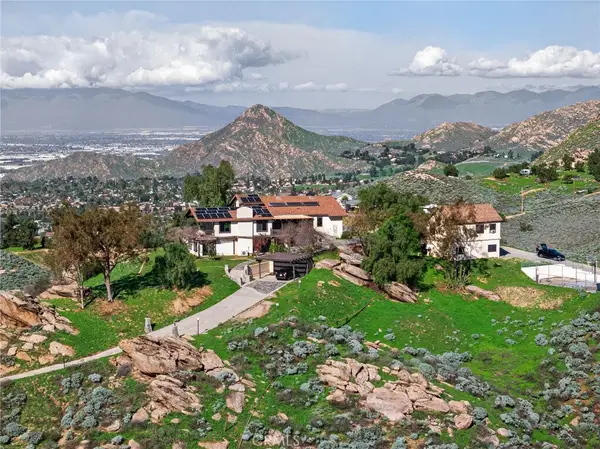 20682 Hill Top Drive, Riverside, CA 92507