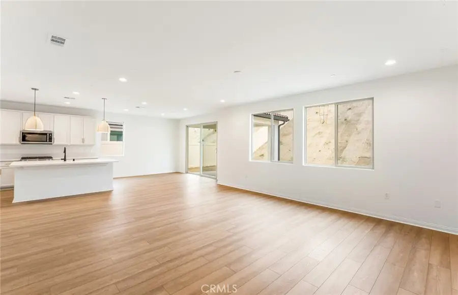 4085 Hudson Lane, Lake Elsinore, CA 92530 - #2