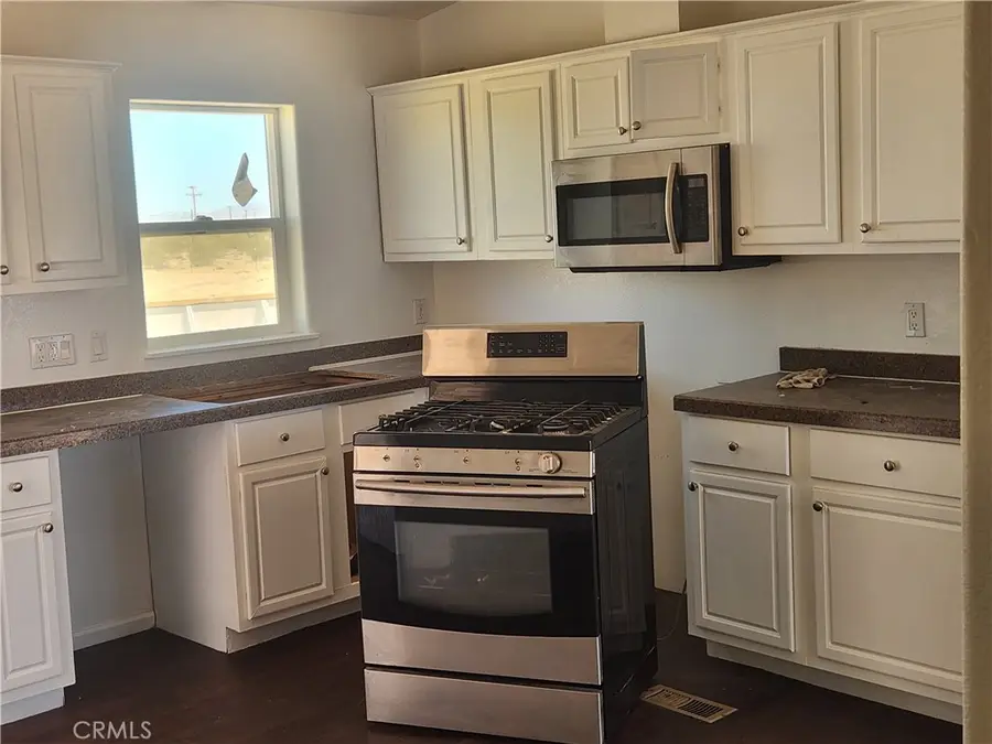 60824 Stagemans Road, Landers, CA 92285 - #2
