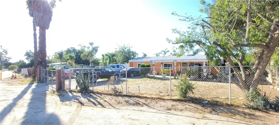 29600 Bettelyle Ln., Nuevo, CA 92567 - Image #3