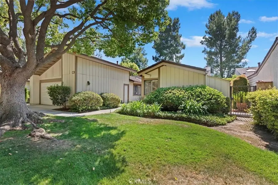 548 Via La Paloma, Riverside, CA 92507 - #2