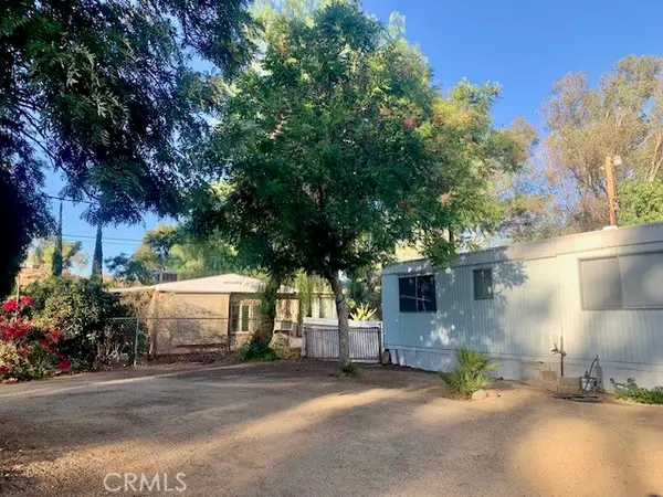 28480 Red Gum Drive, Lake Elsinore, CA 92532