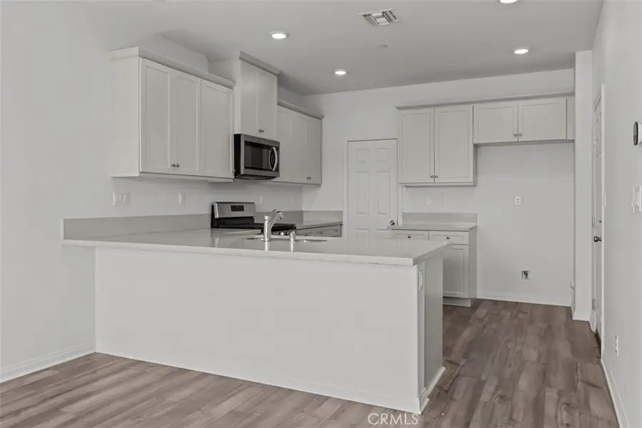 4277 S Hermosa Paseo, Ontario, CA 91761 - Image #2