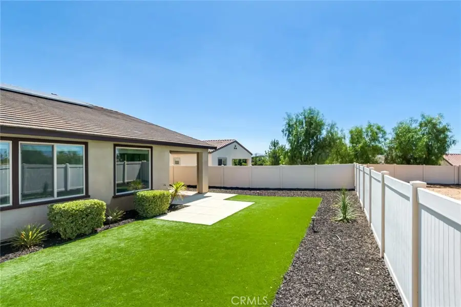 1561 Gardenview Trail, Beaumont, CA 92223 - Image #3