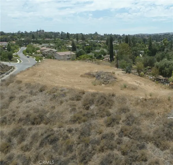 0 E Sunset Dr N, Redlands, CA 92373