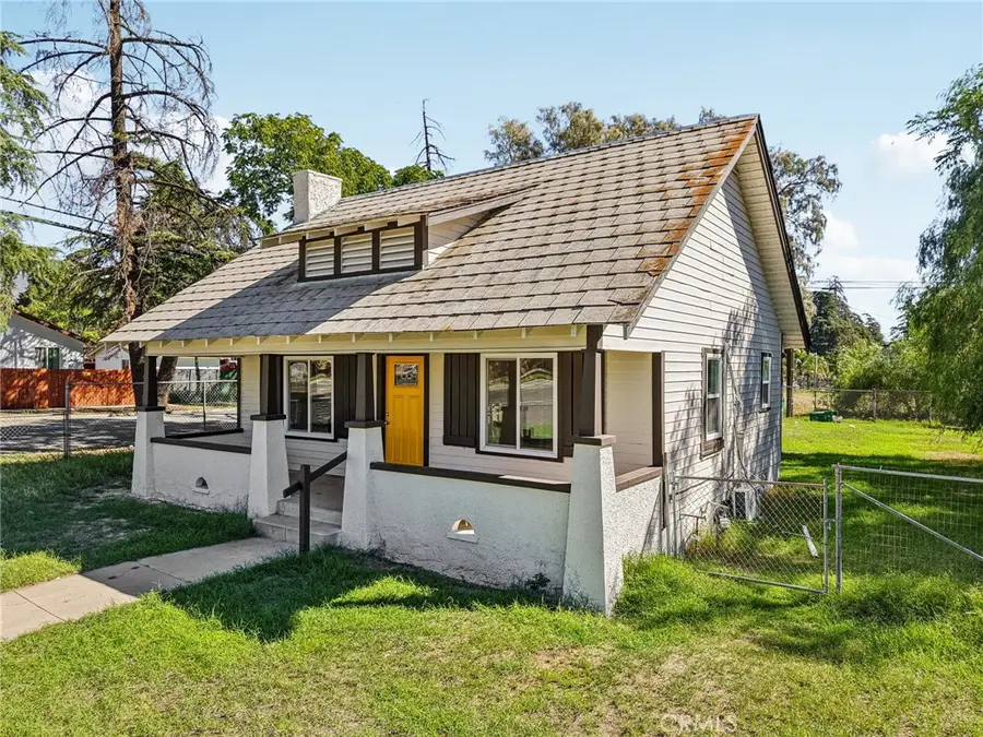 182 N 4 Street, Banning, CA 92220 - Image #2