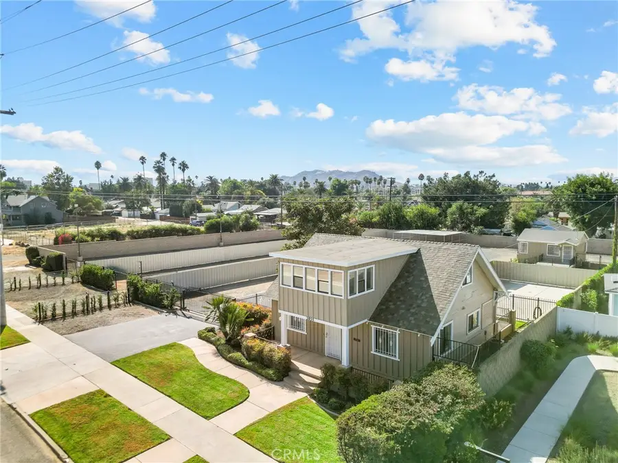 2855 Mulberry St, Riverside, CA 92501 - Image #2