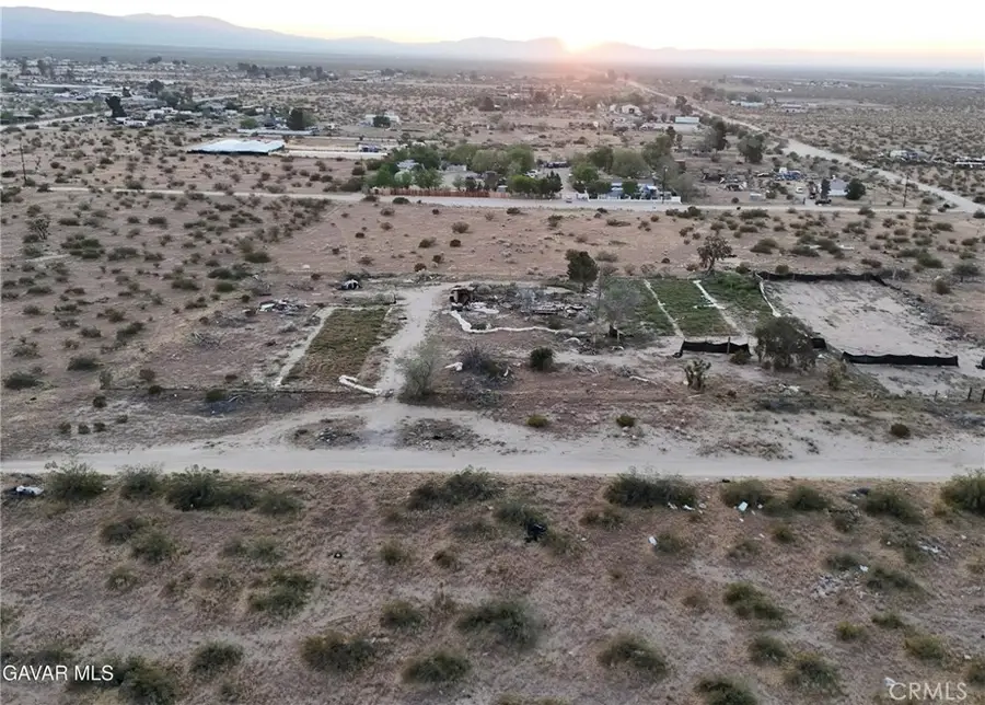 175 E Avenue T, Palmdale, CA 93591 - #2