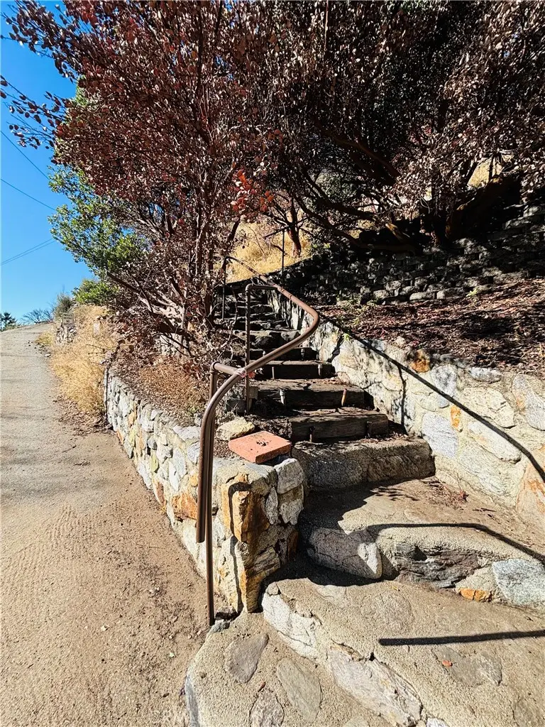 6700 #19 Shaw Avenue, Mount Baldy, CA 91759 - Image #3