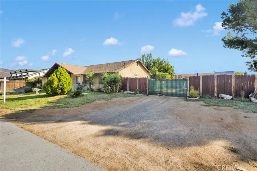4694 Filly, Jurupa Valley, CA 92509 - Image #3