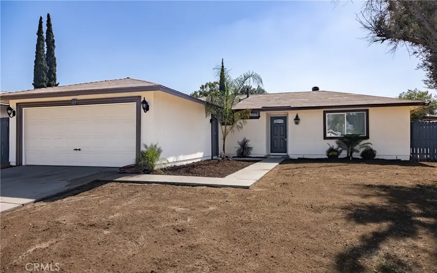 824 Hartzell Avenue, Redlands, CA 92374 - #2
