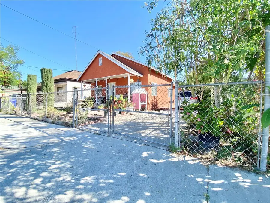 669 Harris Street, San Bernardino, CA 92411 - Image #2