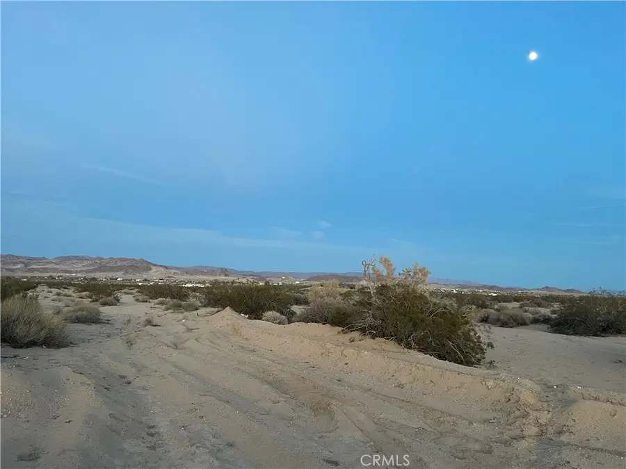 0 Papoose Trail, Twentynine Palms Yucca Valley, CA 92277 - #3