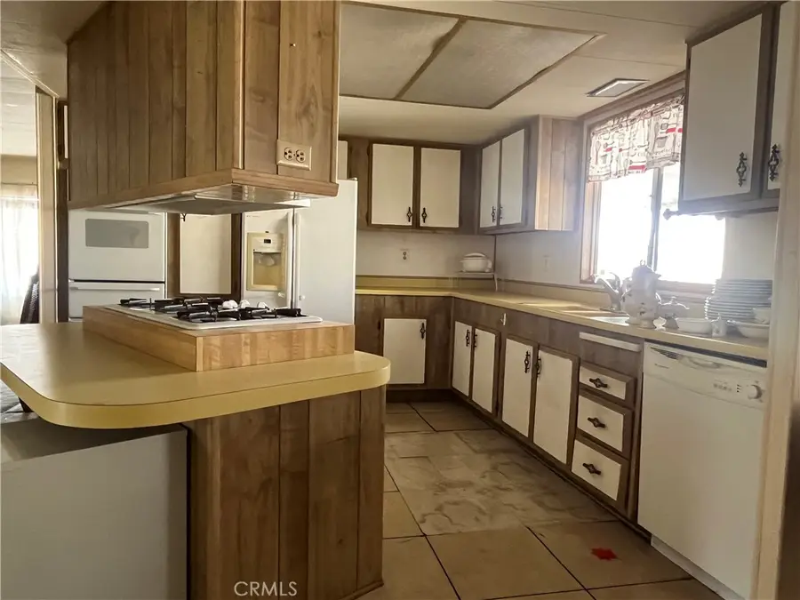 9391 California Avenue #109, Riverside, CA 92503 - Image #3