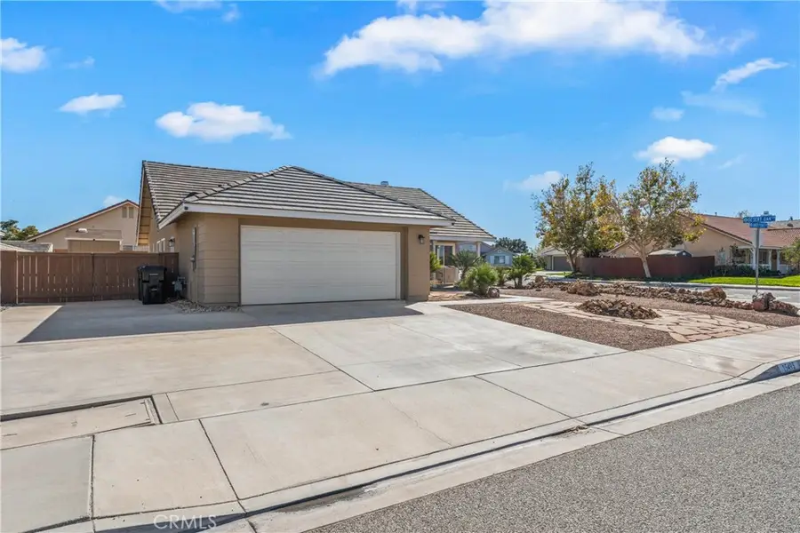 15493 Amber Pointe, Victorville, CA 92394 - Image #3