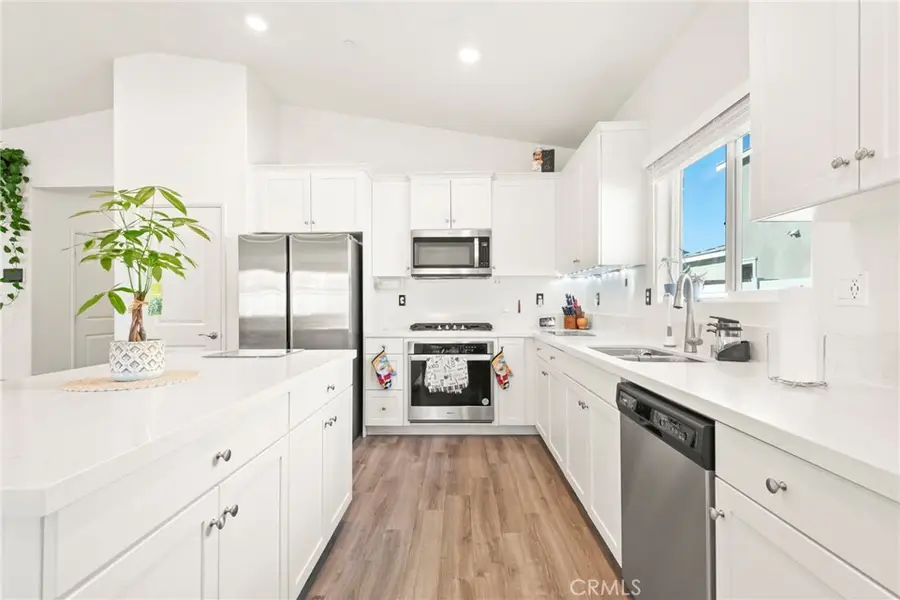 26616 Baneberry Court, Menifee, CA 92585 - Image #2