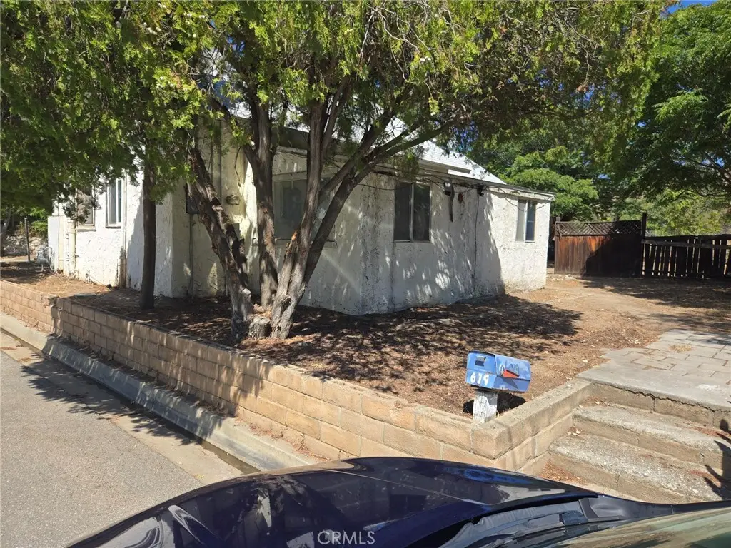 619 Gilman W, Banning, CA 92220 - Image #1