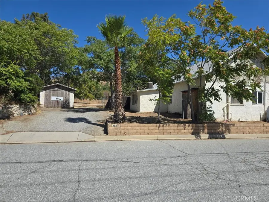 619 Gilman W, Banning, CA 92220 - Image #3