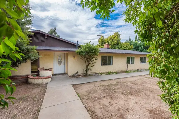 1425 39th E, San Bernardino, CA 92404