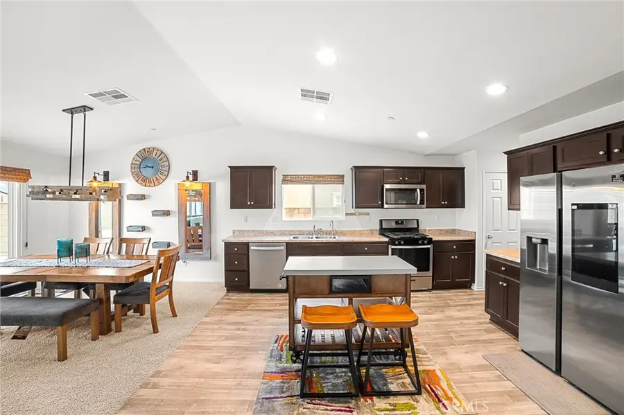 11750 Flushing St, Victorville, CA 92392 - Image #2