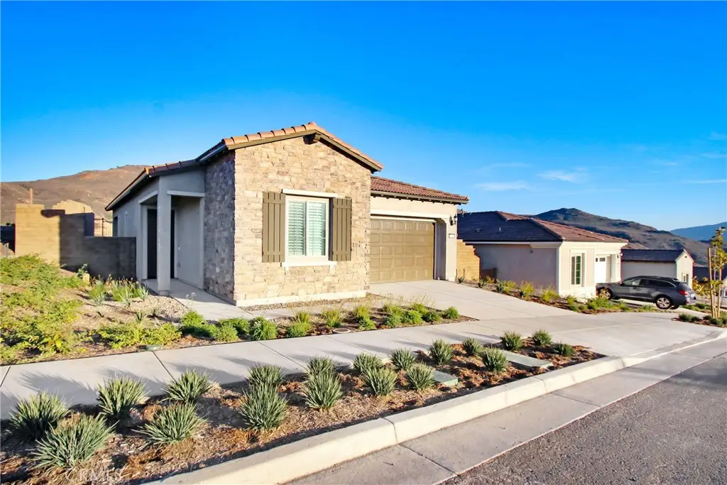 11983 Temescal Hills, Corona, CA 92883 - Image #1