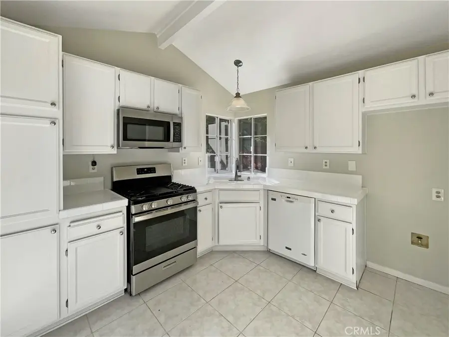 30497 Iron Bark Court, Temecula, CA 92591 - #2