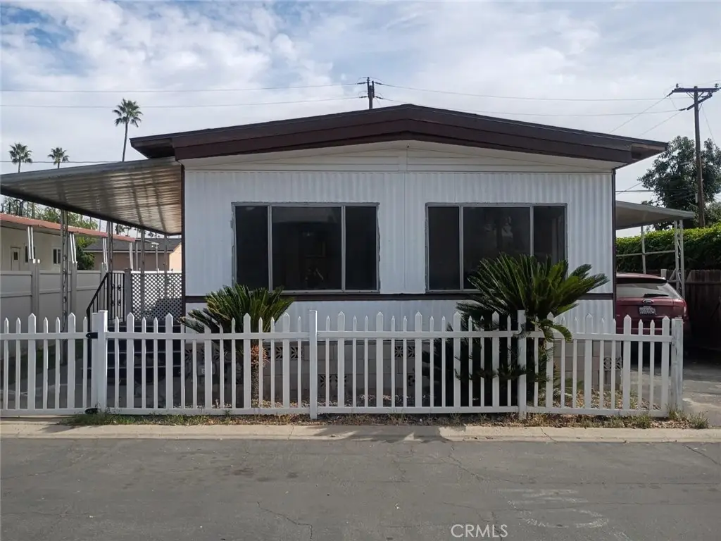 2250 W Mill #68, Colton, CA 92324 - #1