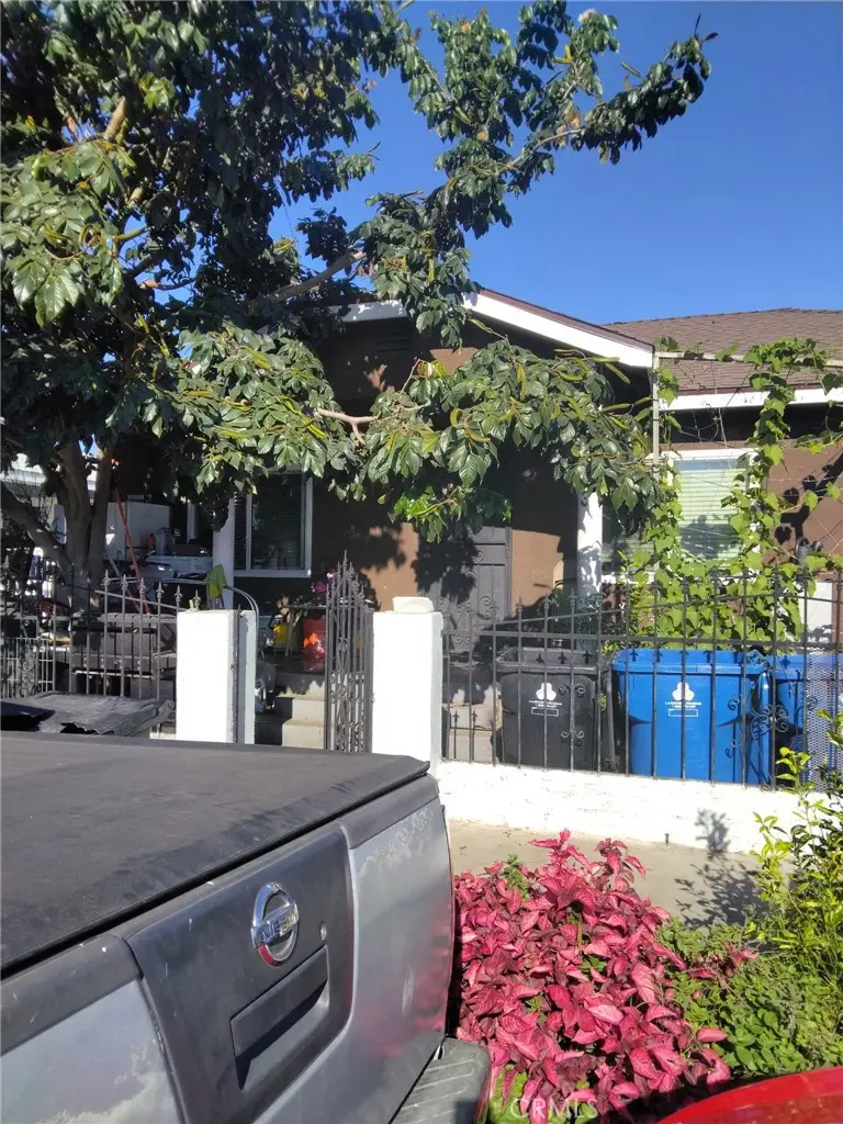 113 W 66 St, Los Angeles, CA 90003 - #2