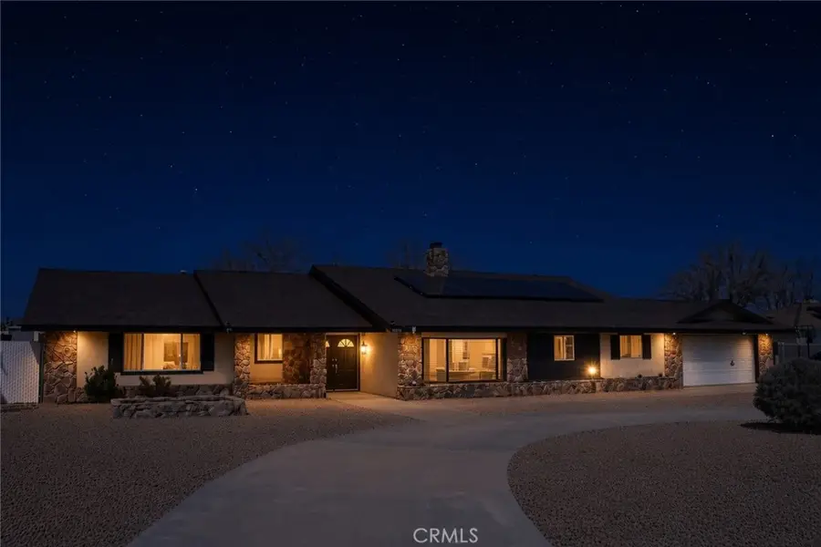 14010 Jicarilla Rd, Apple Valley, CA 92307 - #2