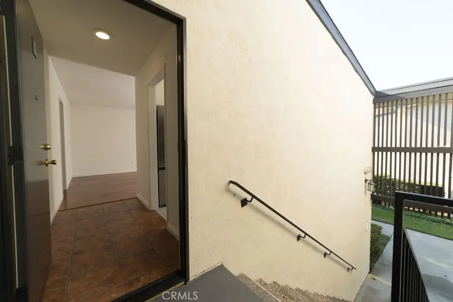 12200 Montecito Rd. #H207, Seal Beach, CA 90740 - #2