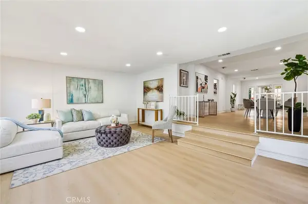 1065 Bennett, Long Beach, CA 90804