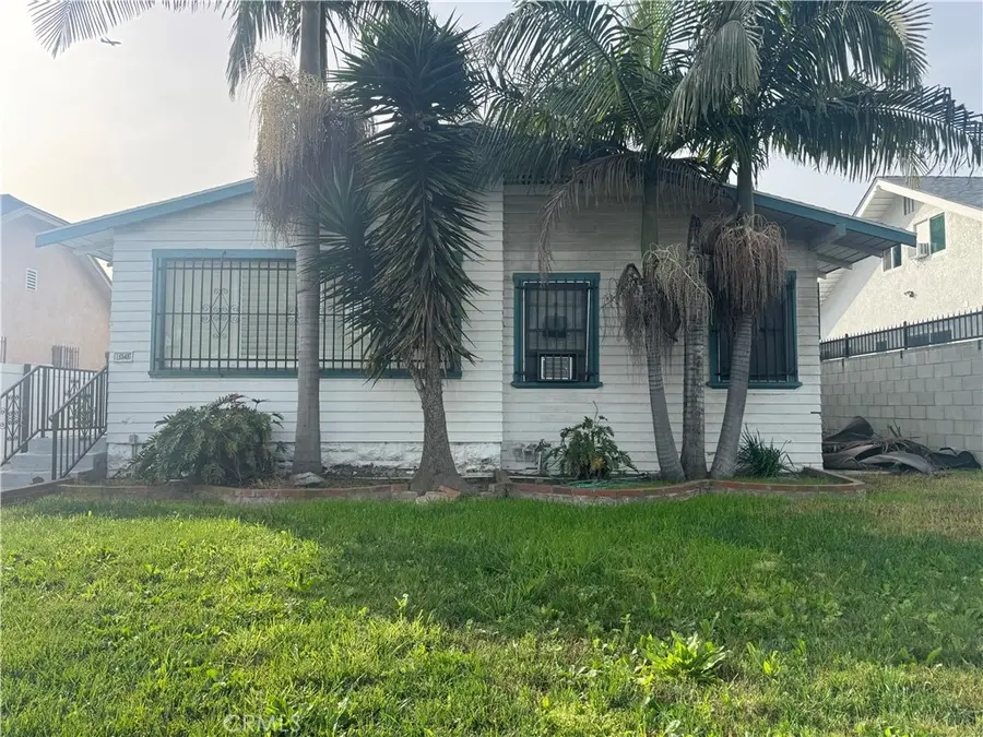 1046 W 73rd, Los Angeles, CA 90044 - #2