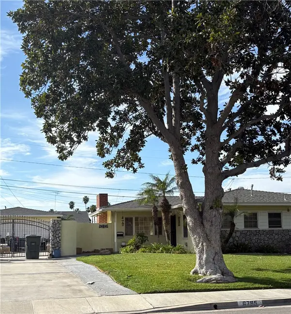 6795 Glacier, Riverside, CA 92506