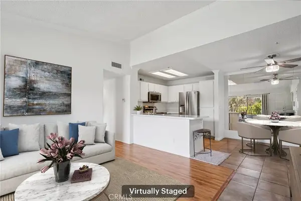 1995 Las Colinas Circle #307, Corona, CA 92879