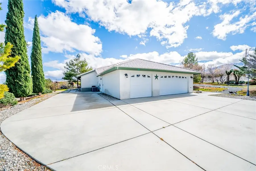 924 Juniper, Pinon Hills, CA 92372 - #2