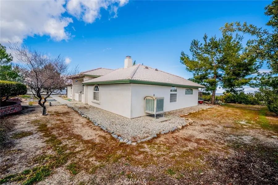 924 Juniper, Pinon Hills, CA 92372 - #3