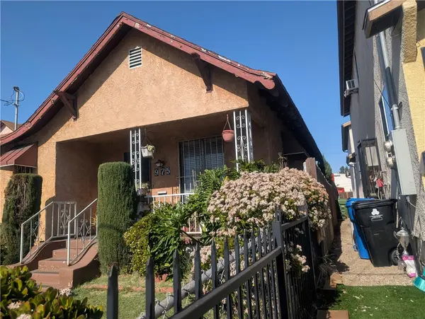 975 E 43rd Place, Los Angeles, CA 90011