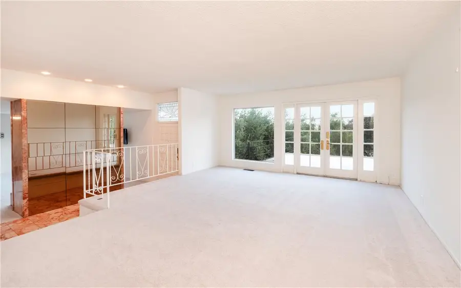 4227 Miramonte Place, Riverside, CA 92501 - #3