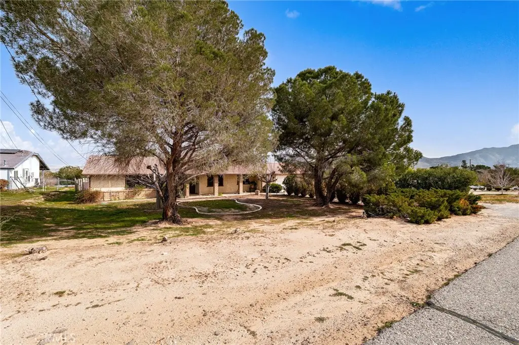 7659 Arcadia Avenue, Hesperia, CA 92345 - #1