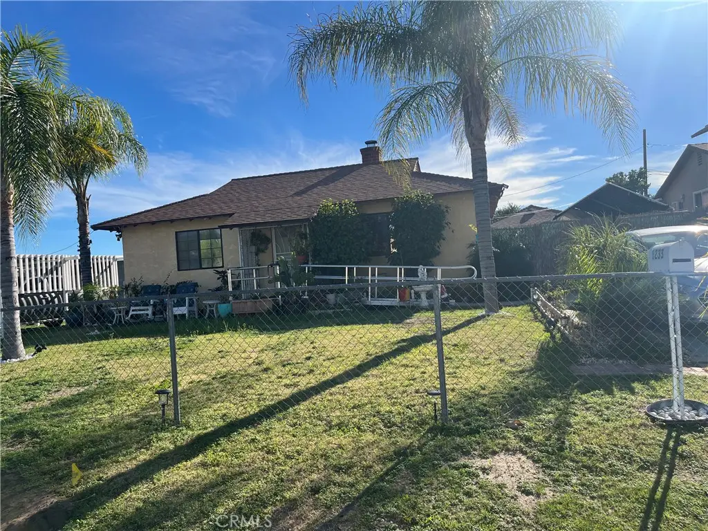 1233 W Lynwood, San Bernardino, CA 92405 - #1