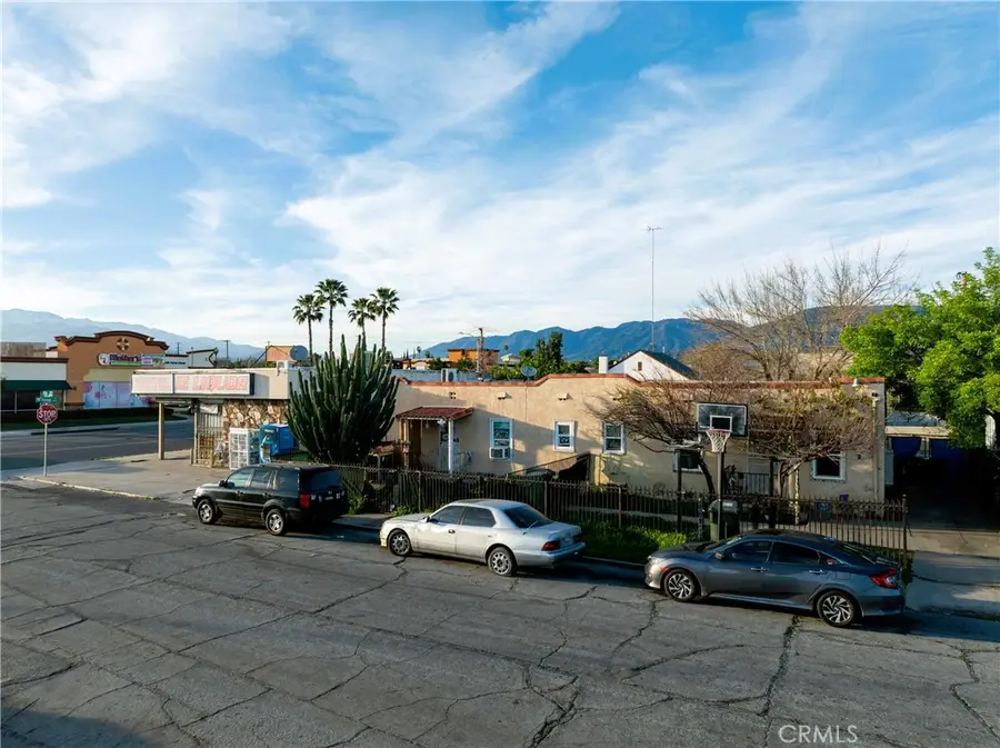 1101 N Mount Vernon, San Bernardino, CA 92411 - #3