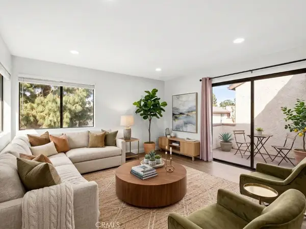 1329 Massachusetts #202, Riverside, CA 92507