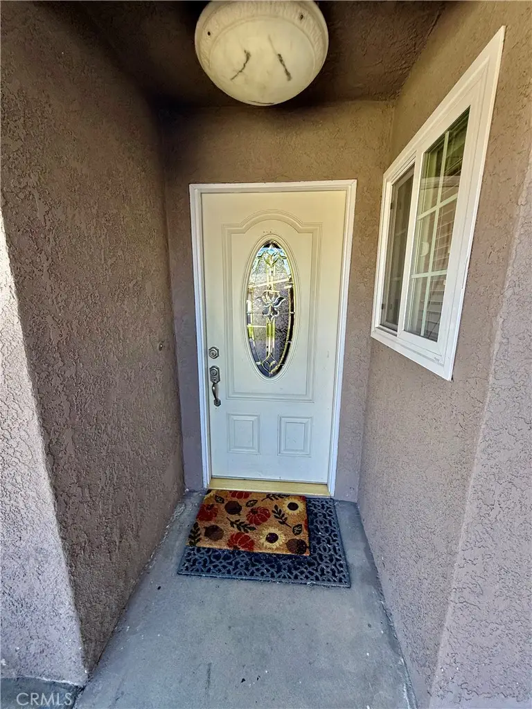 2172 Kellogg Avenue, Corona, CA 92879 - #2